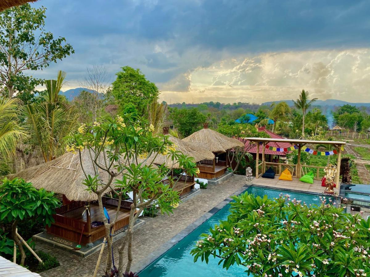 Odiyana Bali Retreat Hotel บันยูเวดัง ภายนอก รูปภาพ